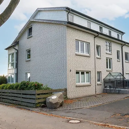 Strandhaus Am Yachthafen 9 Appartement